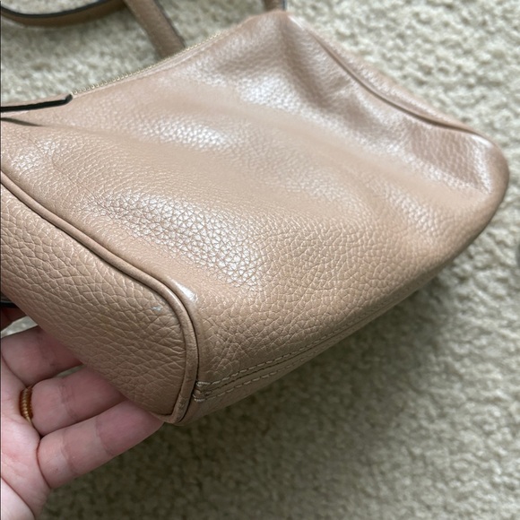 Kate Spade Neutral Tan Crossbody Purse Bag Adjustable Strap Pebble Leather - Picture 9 of 10